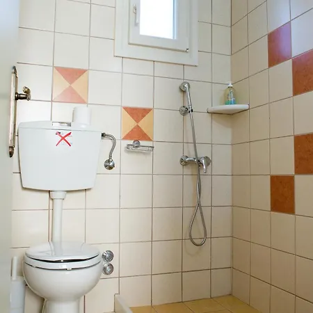 Apartment Marili Parasporos