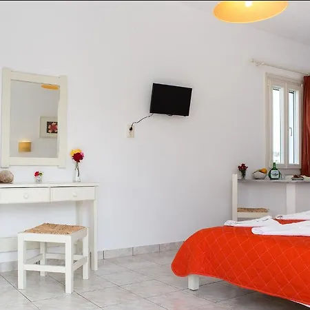 Marili Παράσπορος